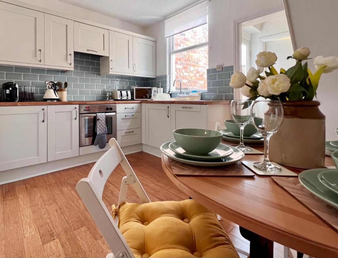 Charming Victorian Cottage Steps From Historic Chester - Free Parking מראה חיצוני תמונה